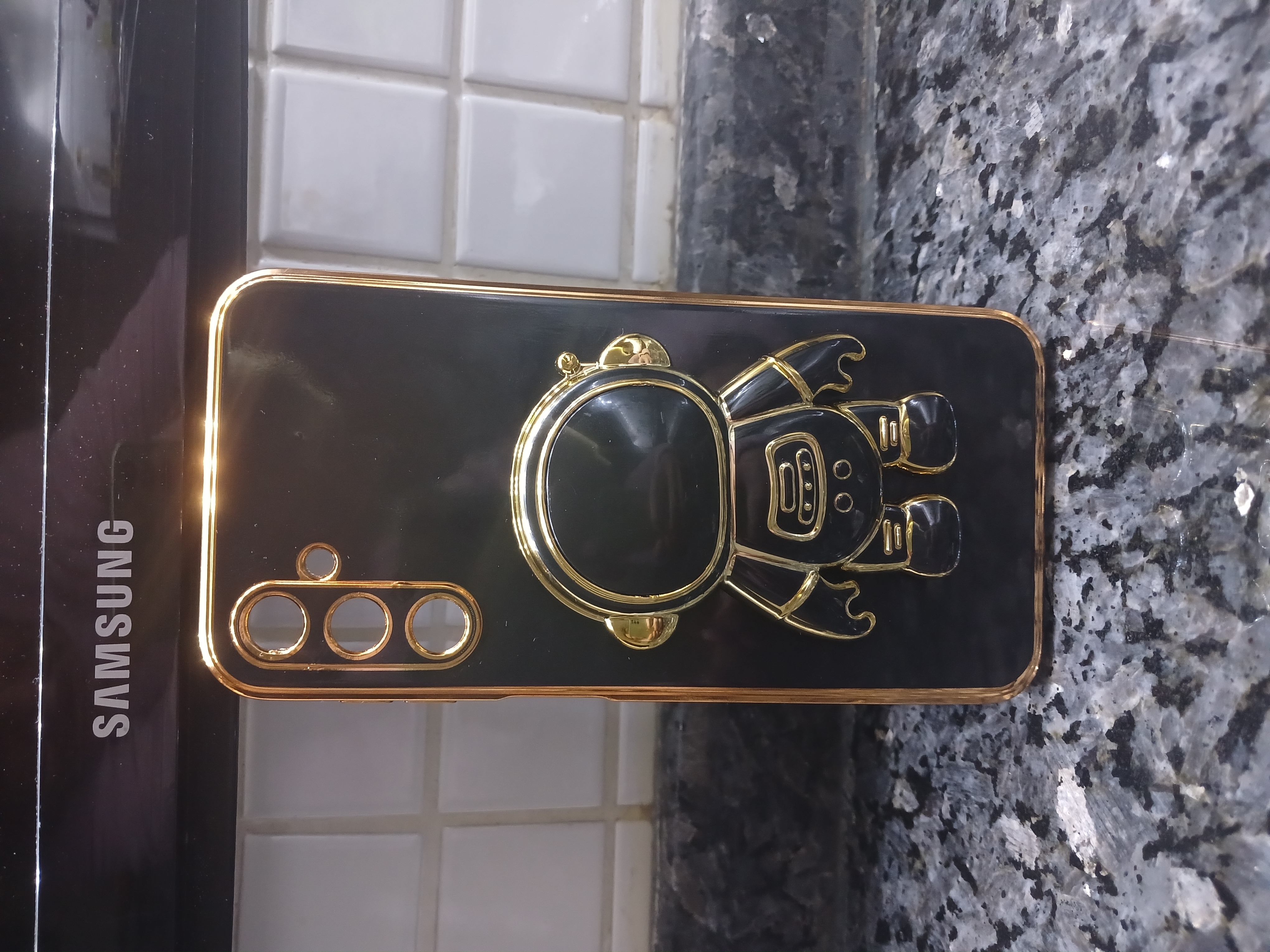 Xiaomi - Poco X5 Pro 5G Zebana Standlı Astronot Silikon Kılıf - Açık Mavi