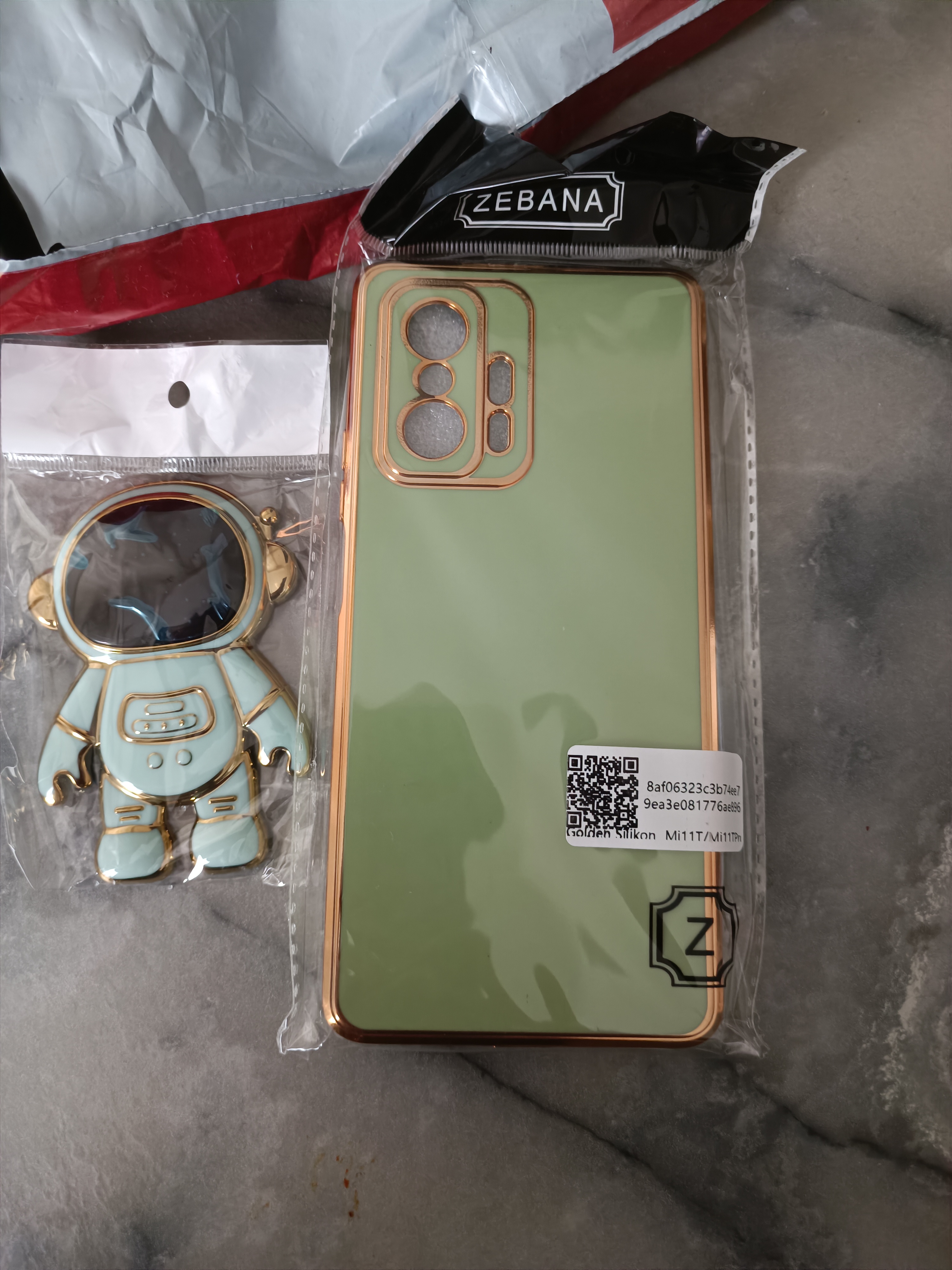 Xiaomi - Poco X5 Pro 5G Zebana Standlı Astronot Silikon Kılıf - Açık Mavi